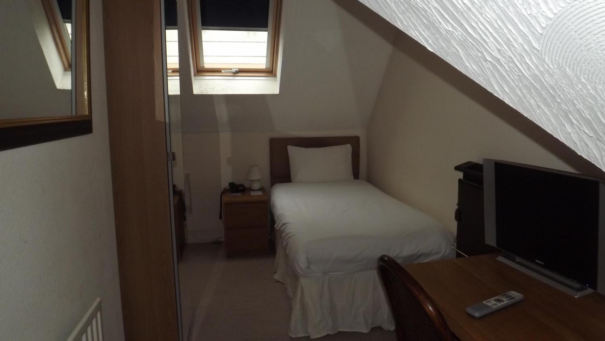 The Peacock Townhouse Hotel Kenilworth - Warwick Rom bilde