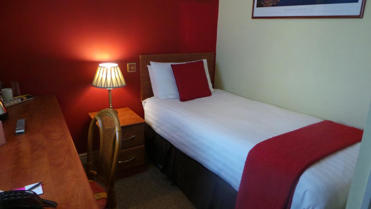 The Peacock Townhouse Hotel Kenilworth - Warwick Eksteriør bilde