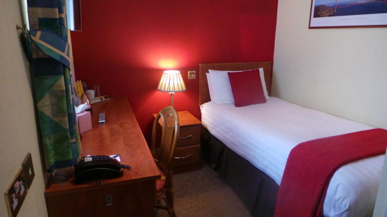 The Peacock Townhouse Hotel Kenilworth - Warwick Eksteriør bilde